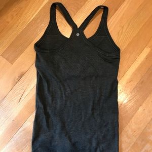 Lulu lemon Forrest green workout top